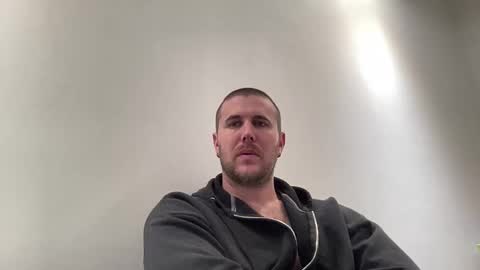 mac_drew online show from October 31, 1:28 am