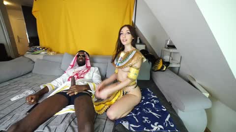 Mac Troy online show from December 5, 4:12 pm