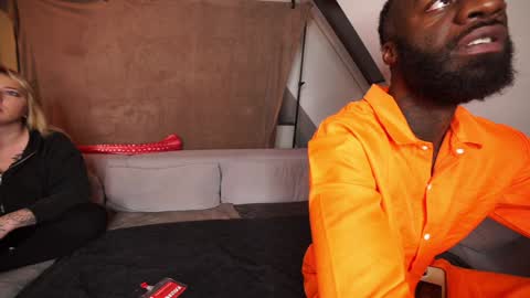 Mac Troy online show from December 11, 9:45 pm