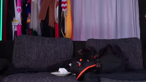 Mac Troy online show from February 22, 8:31 pm