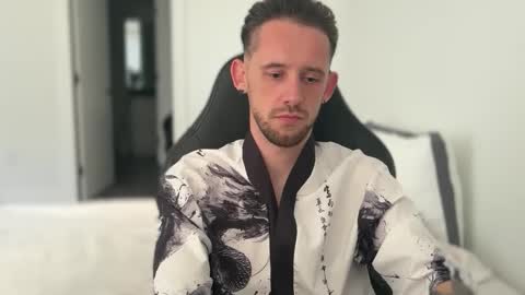 Snapshot of macebre chatting on October 7, 8:17 pm my beautiful long dick will make you happy online show from October 7, 8:17 pm