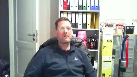 macfly67 online show from March 25, 10:38 pm