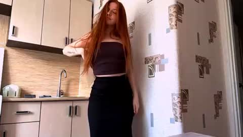 Nicole online show from June 22, 3:25 am