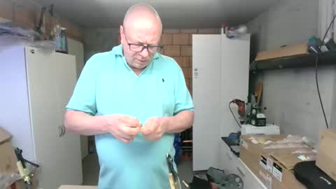Andy online show from April 26, 7:22 pm
