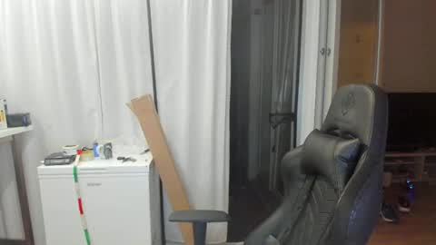 Andy online show from April 28, 8:14 pm