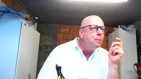 Andy online show from June 29, 4:51 pm