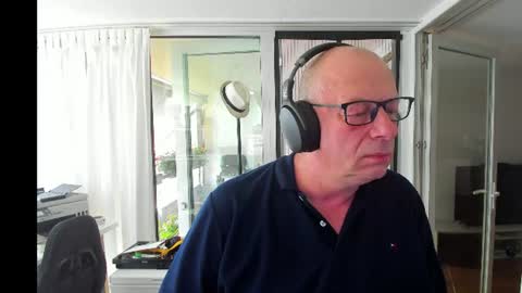 Andy online show from July 11, 5:59 pm