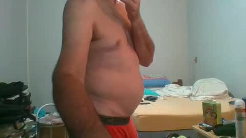 MACHOLIVRE online show from January 1, 5:33 am