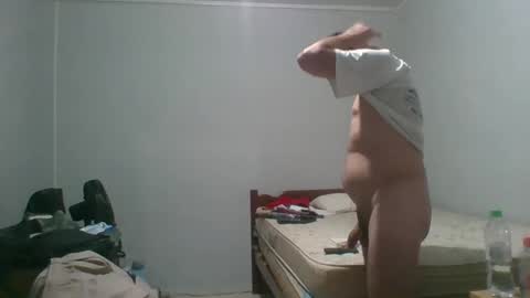 MACHOLIVRE online show from February 16, 2:42 am