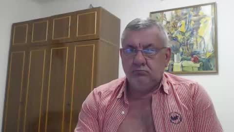 Macho online show from March 2, 7:45 pm