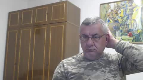 Macho online show from April 18, 7:07 pm