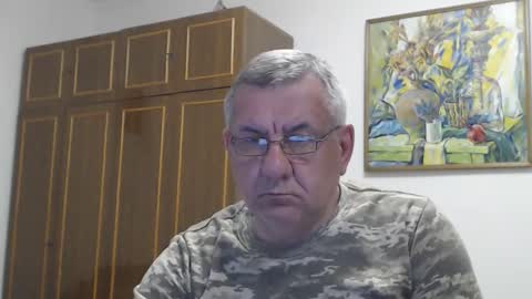 Macho online show from April 22, 6:42 pm