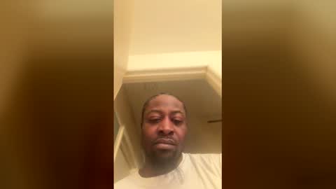 macintosh877 online show from April 4, 8:45 am