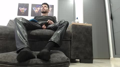 instagram mackdanielsx online show from April 3, 8:07 pm