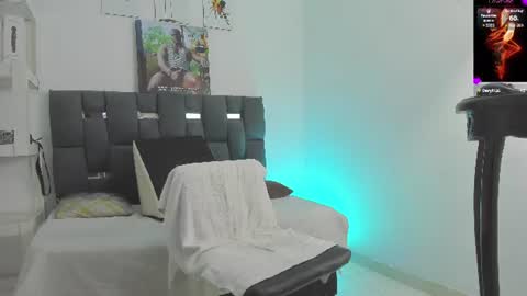 Snapshot of mackbig_dick2 chatting on July 22, 11:57 am MACKBIG DICK im a damn dominant I like ATMs INSTAGRAM Edwinaragonc online show from July 22, 11:57 am