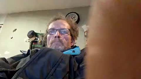 mackdog1369 online show from February 17, 7:58 am