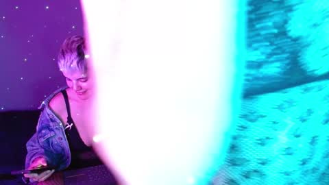 Noah Askew online show from January 12, 5:34 am