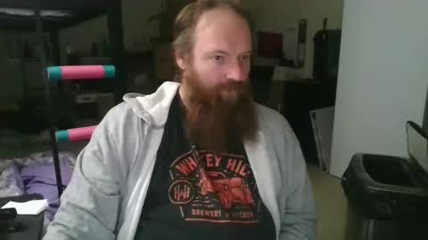 mackhere4u online show from November 18, 4:28 am