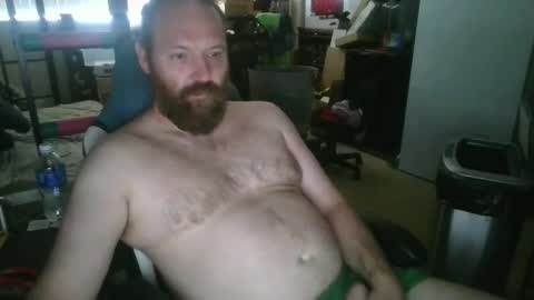Snapshot of mackhere4u chatting on June 13, 7:34 pm mackhere4u online show from June 13, 7:34 pm