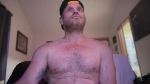 MackinCaliAllDay online show from January 6, 8:51 am