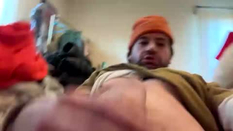 macrogirth online show from January 19, 1:37 pm