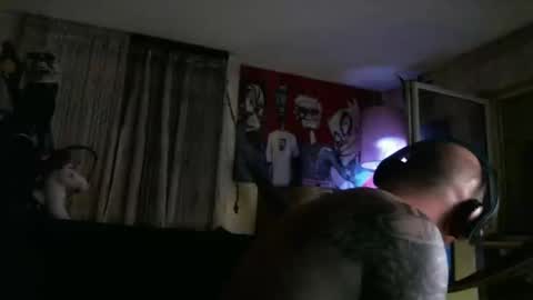 Snapshot of mad_dem0n chatting on March 4, 1:23 am Manuel online show from March 4, 1:23 am