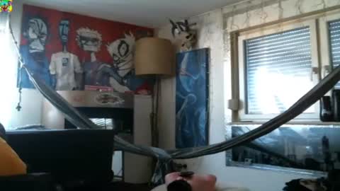 Snapshot of mad_dem0n chatting on March 5, 12:55 pm Manuel online show from March 5, 12:55 pm