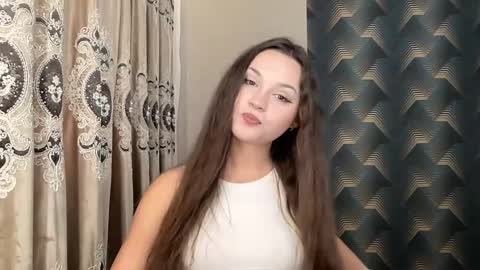 Snapshot of madalenesnedeger chatting on September 15, 3:12 pm Alexa online show from September 15, 3:12 pm