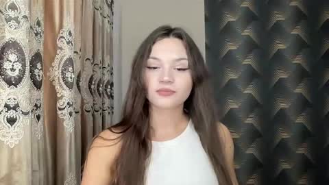 Snapshot of madalenesnedeger chatting on September 16, 1:12 pm Alexa online show from September 16, 1:12 pm