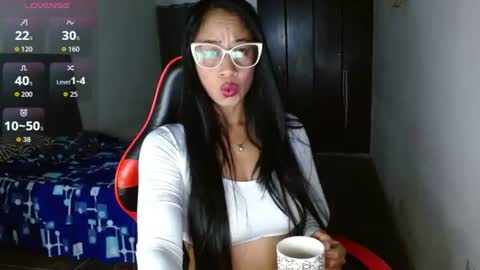 EMILY online show from July 30, 8:24 am