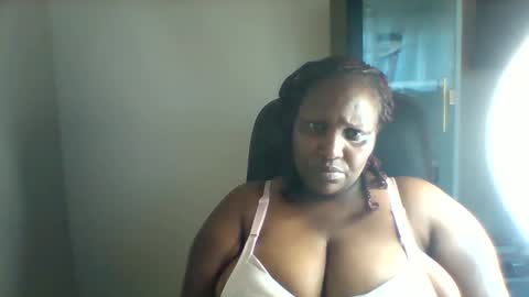 madame_pleasure40 online show from May 7, 10:31 am