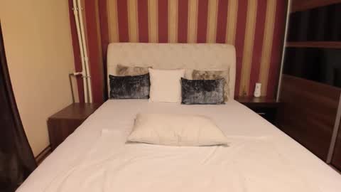 Nora online show from January 15, 1:05 pm