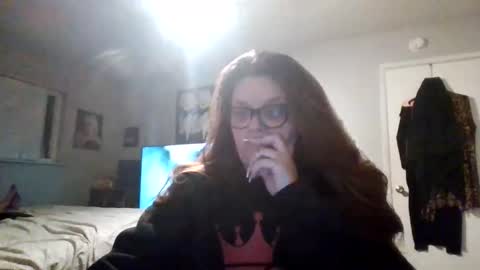 SkyHighMami online show from March 26, 6:19 am