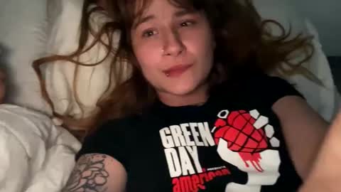 Meleena redhead  Maria Black hear online show from April 3, 9:07 am