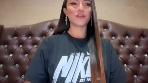 Alison Kloss online show from March 17, 12:04 am