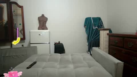 Snapshot of madammix76 chatting on October 9, 8:56 am Madammix769 online show from October 9, 8:56 am
