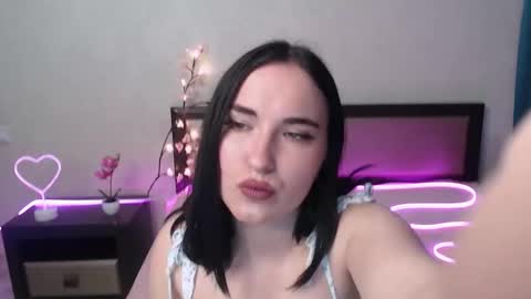 MadamSofia online show from April 27, 5:33 pm