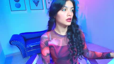 maddie_t18 online show from March 25, 11:49 am