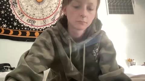 Snapshot of maddlips chatting on November 14, 9:02 pm Rat Boy online show from November 14, 9:02 pm