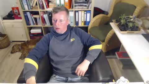 Snapshot of maddmax8 chatting on April 18, 7:58 pm Mad4You online show from April 18, 7:58 pm