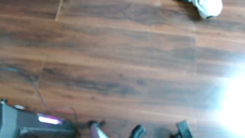 Snapshot of maddy_14 chatting on January 4, 12:27 pm Maddy UwU online show from January 4, 12:27 pm