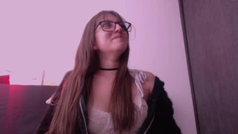 Maddy UwU online show from November 7, 8:20 pm