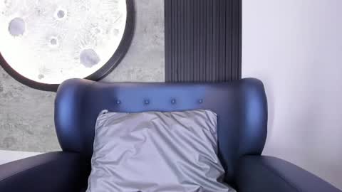 Snapshot of maddy__bigboobss chatting on June 30, 5:30 am Maddy online show from June 30, 5:30 am