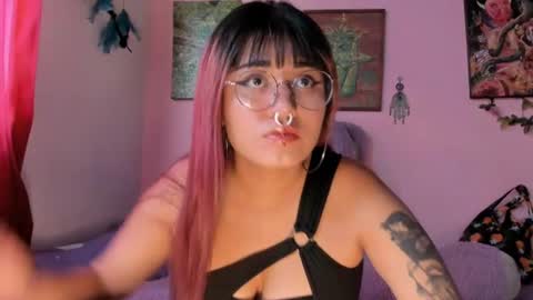 Maddy  online show from July 10, 8:33 pm