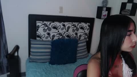 Snapshot of maddy_parker_ chatting on January 1, 1:15 am Maddy Parker online show from January 1, 1:15 am