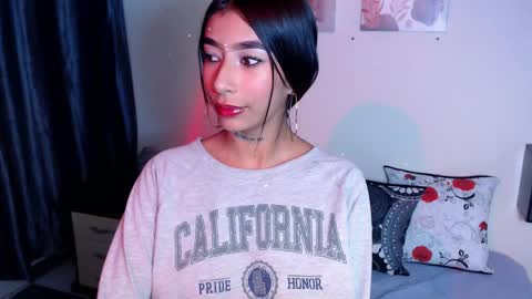 Snapshot of maddy_parker_ chatting on February 5, 6:35 am Maddy Parker online show from February 5, 6:35 am