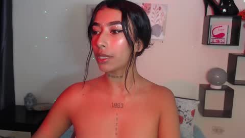 Snapshot of maddy_parker_ chatting on February 21, 9:45 am Maddy Parker online show from February 21, 9:45 am