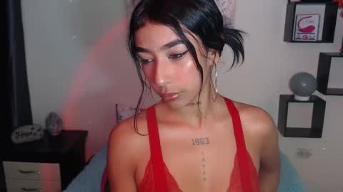 Snapshot of maddy_parker_ chatting on February 22, 6:17 am Maddy Parker online show from February 22, 6:17 am