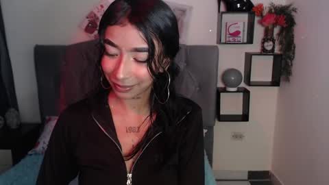 Snapshot of maddy_parker_ chatting on February 26, 6:37 am Maddy Parker online show from February 26, 6:37 am