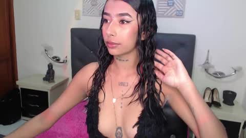 Snapshot of maddy_parker_ chatting on March 10, 12:37 pm Maddy Parker online show from March 10, 12:37 pm